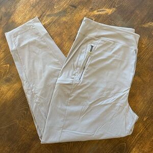 Athleta Trekkie High Rise Jogger, 16, tan⛰️